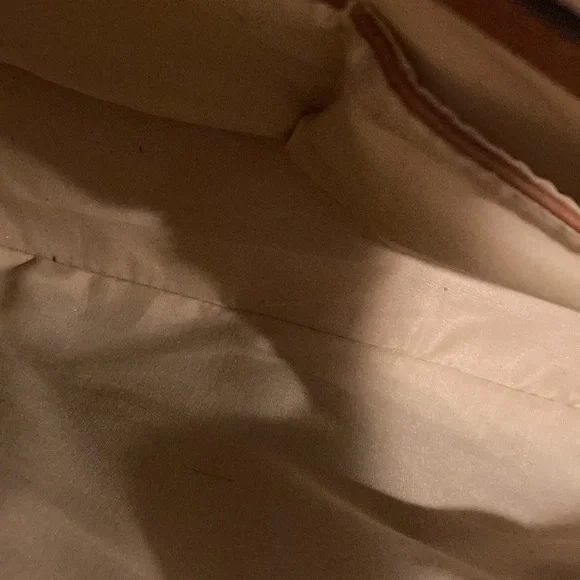 Kate Spade Leather Handbag! - Picture 9 of 13